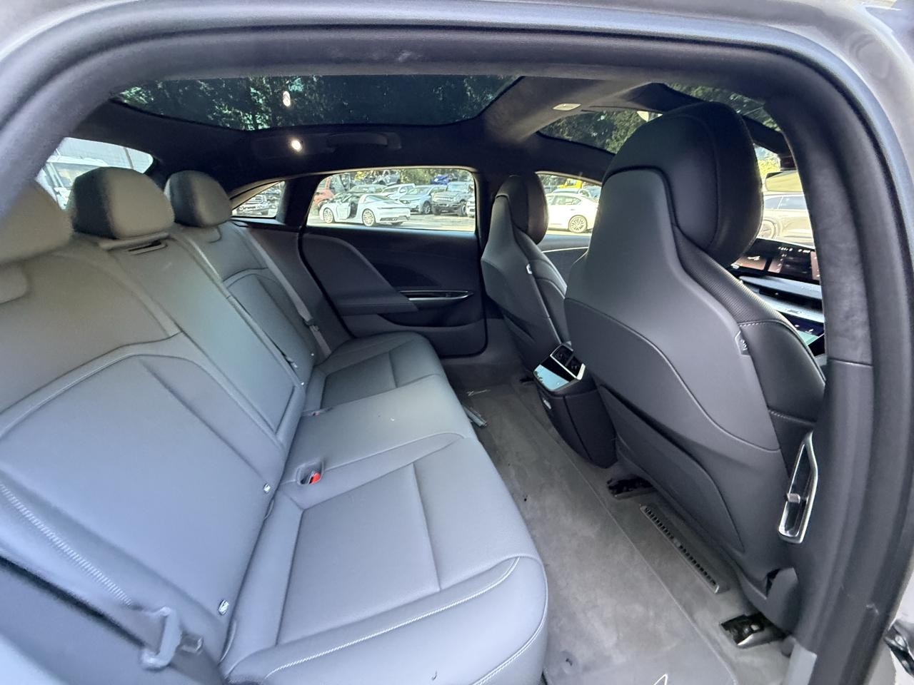 Salvage 2025 Lucid Motors Air 